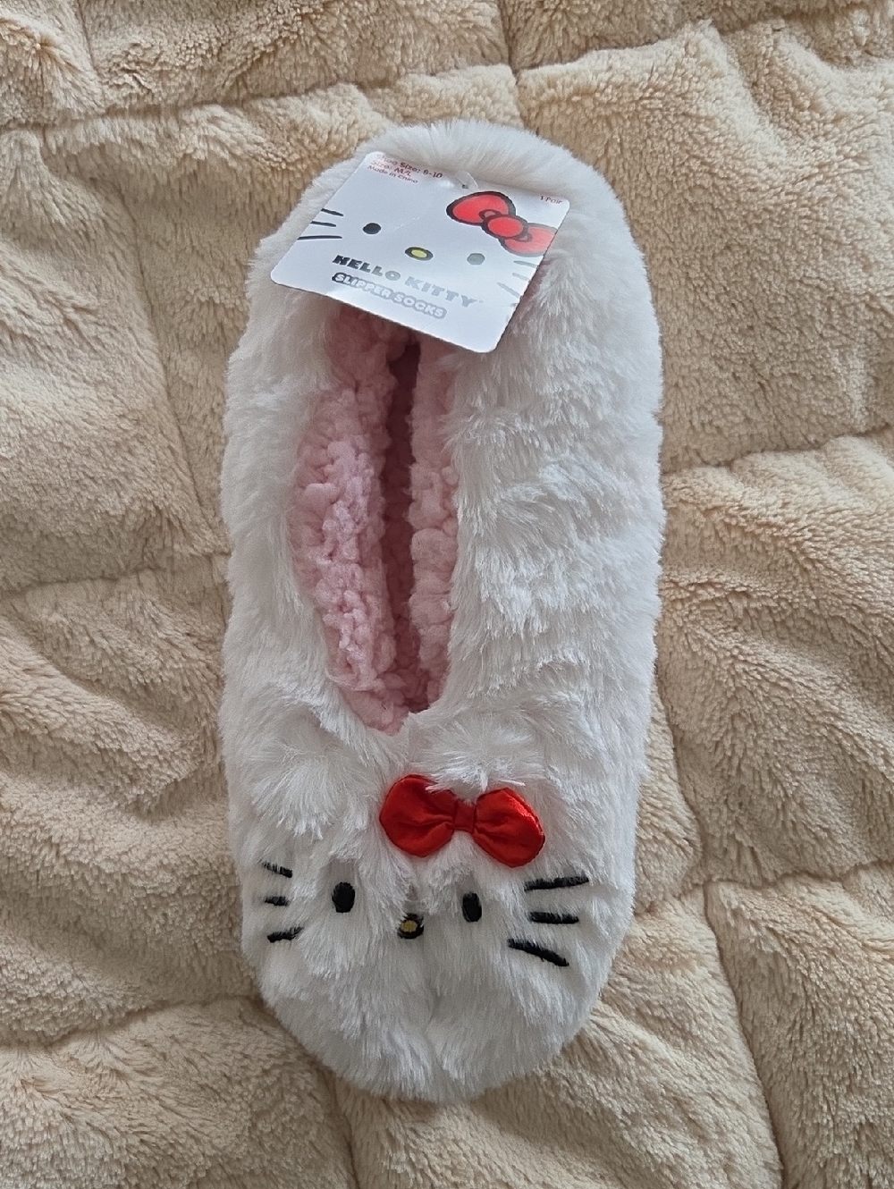 Hello Kitty Plush White Slipper with Pink Lining and Red Bow